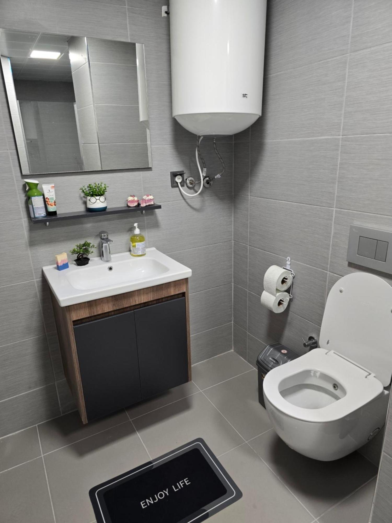 Cevahir Sky City Apartment With Spa, Pool & Fitness Included Скопье Экстерьер фото